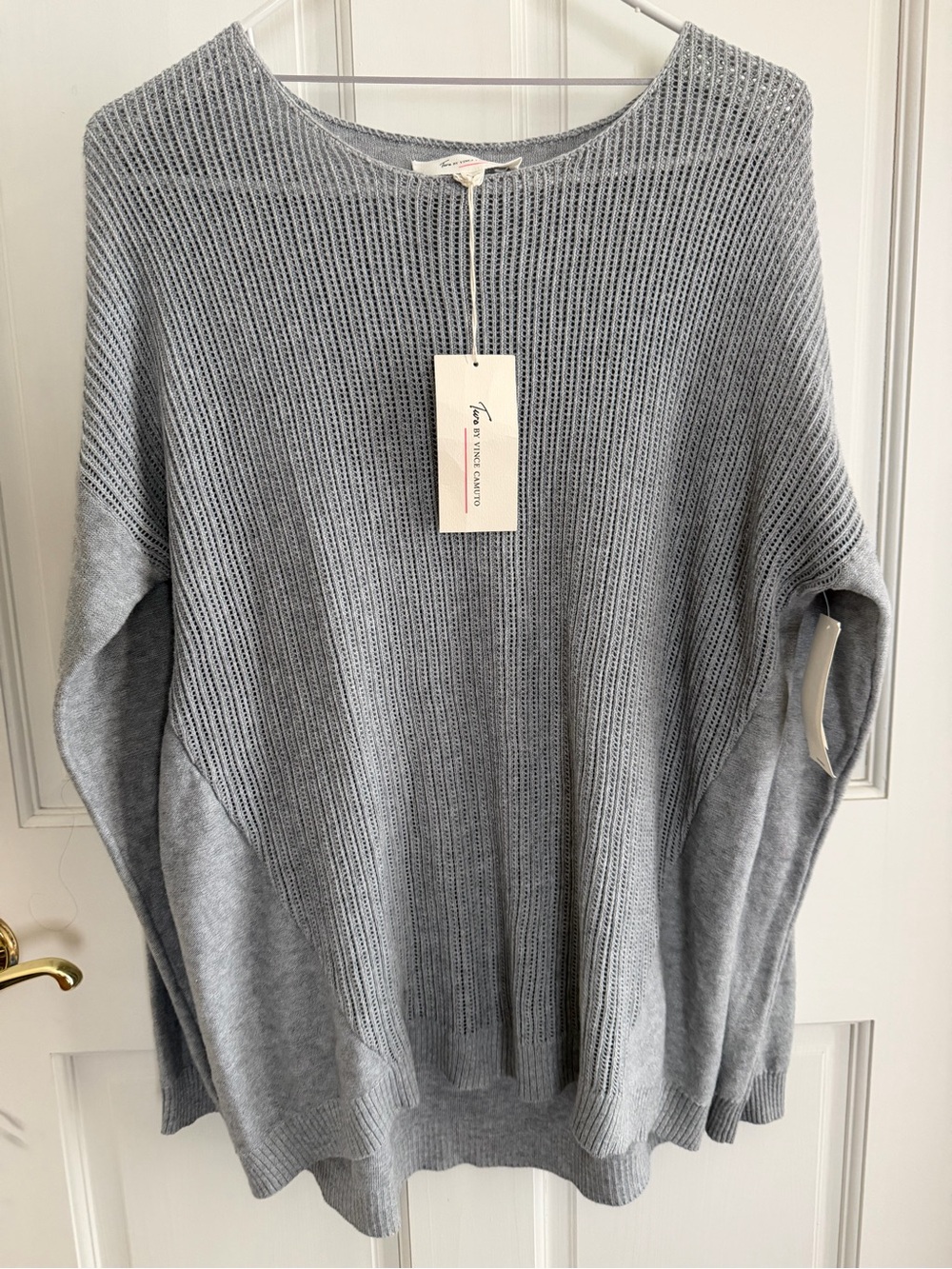 NWT TWO by VINCE CAMUTO Light Gray Cotton Knit Women's Sweater Hi-low hem Size L